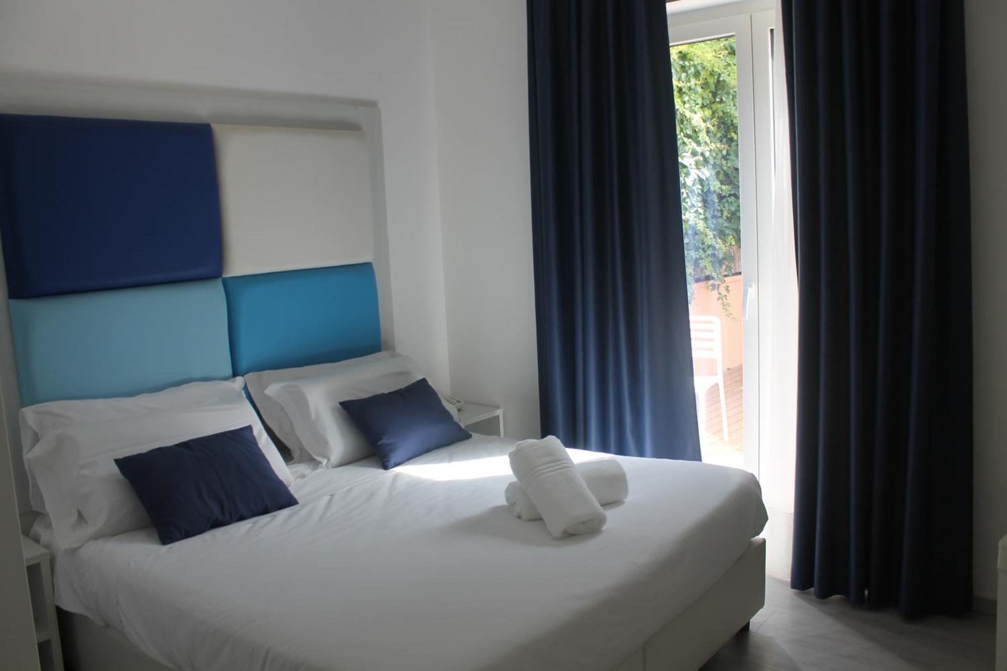 Eden Bleu Hotel วีโกเอเกวนเซ ภายนอก รูปภาพ
